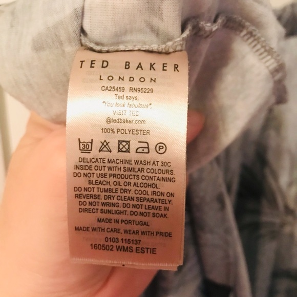 #028. Ted Baker London Estie Highland pleated floral print 🌴 midi skirt - Picture 4 of 12